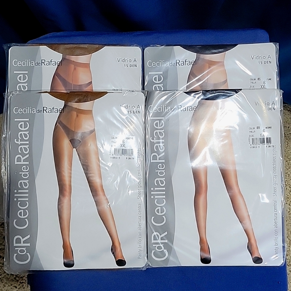 COPY - Cecilia De Rafael hosiery